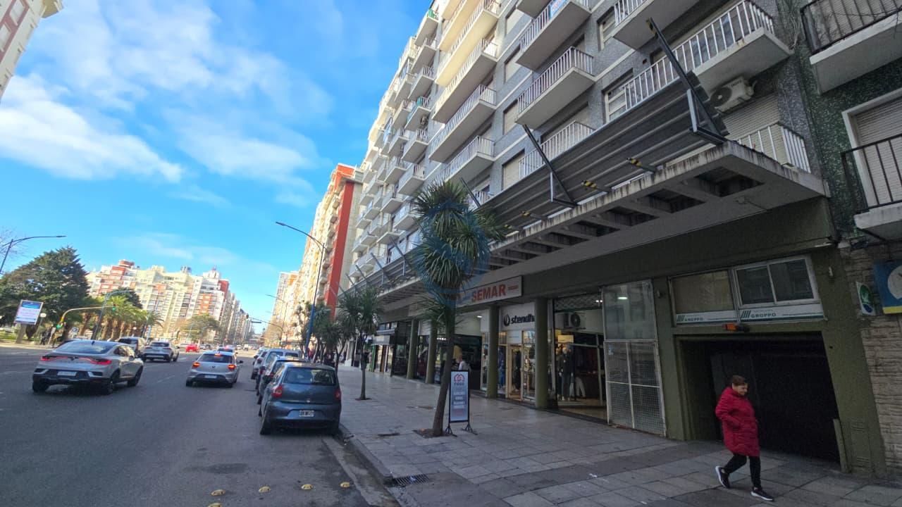 Venta Cochera fija en subsuelo Av Colon 2134 Plaza Colon